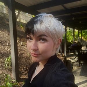 Meet your Posher, Anastasia